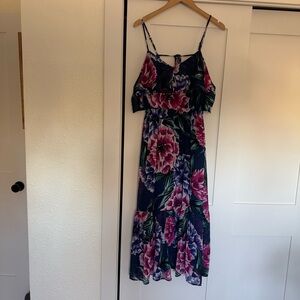 Jealous Tomato Floral Maxi Dress - Navy and‎ Pink